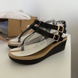 Bianca Black Strappy Wedge Sandals – Size 6.5